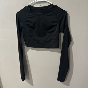 HALARA Black Long Sleeve Crop Top